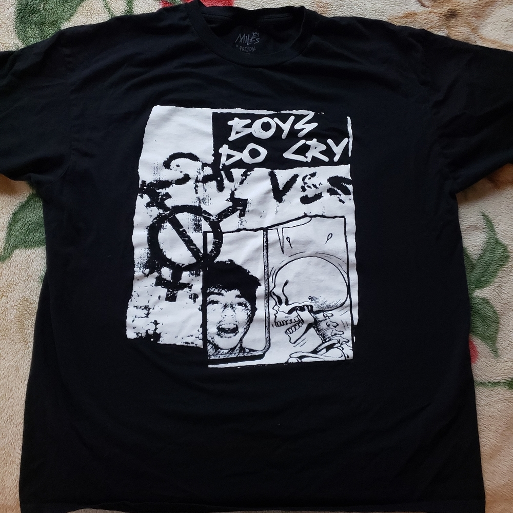 Miles McKenna Tee-shirt